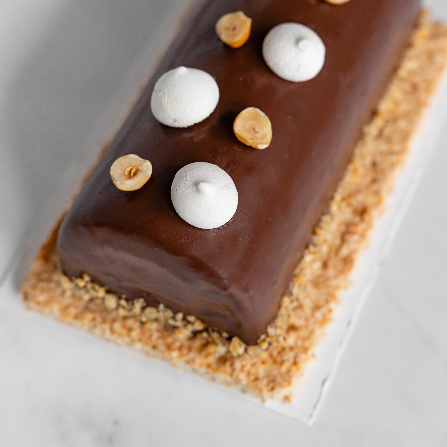 Bûche de Noël chocolat noisettes