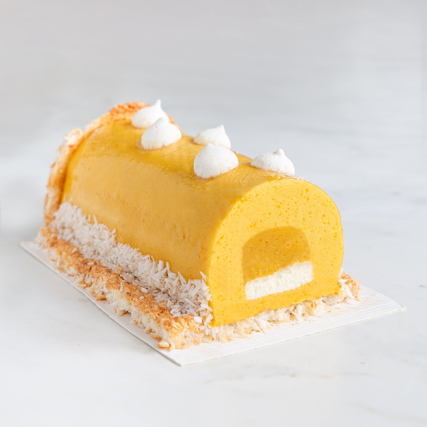 Bûche de Noël passion mangue coco